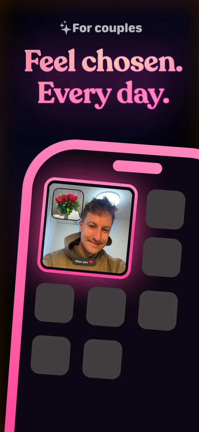 Feel chosen every day: photos from your partner on your home screen